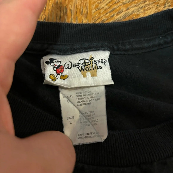 Vintage Pirates Of The Caribbean Disney World Tee Shirt Black Size L 2000s Y2K - Picture 5 of 7